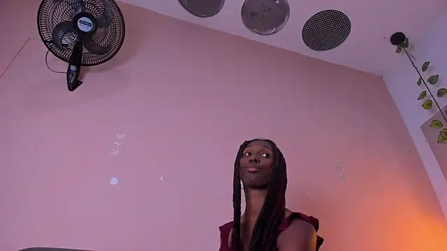 Frida_and_love live sex cam