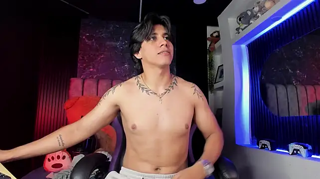 Alexx_Cano_ live cam on StripChat