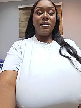 Thasha8 webcam