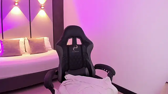 zoe_danae_