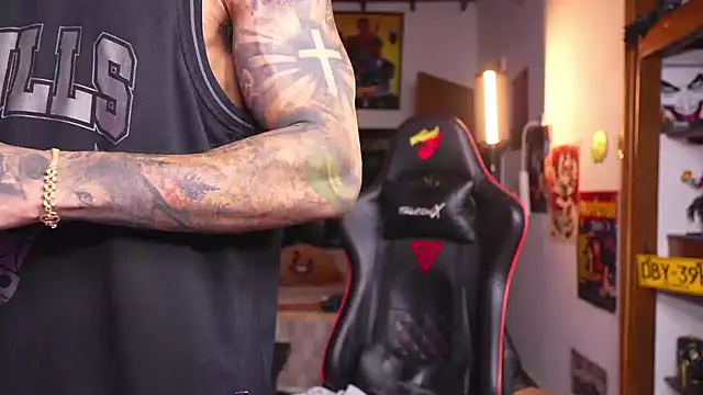 logan_hugh8