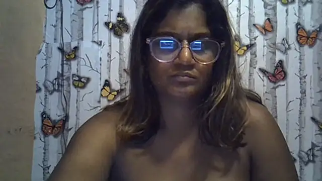 indianstrawberrylips4u