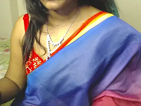 SpicyHoneey live cam on StripChat