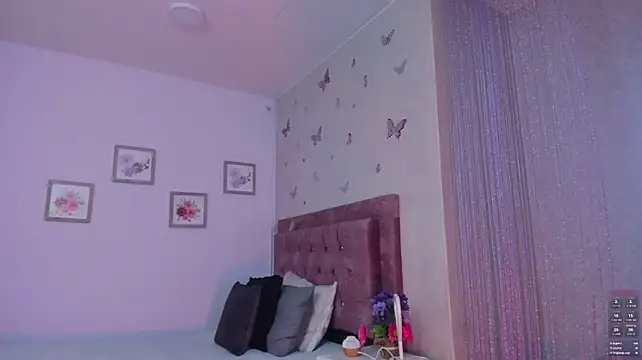 KiiaraaMoon
