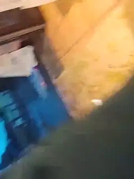 Momo251082 webcam