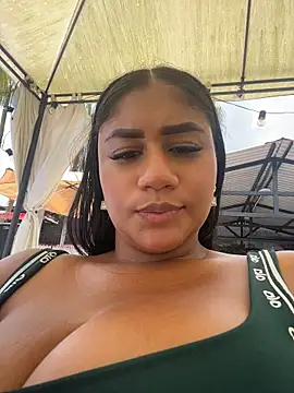 naytorres (F young) - MAKE ME SQUIRT IN PUBLIC