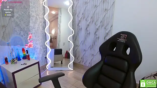 OLIIVER_TAY