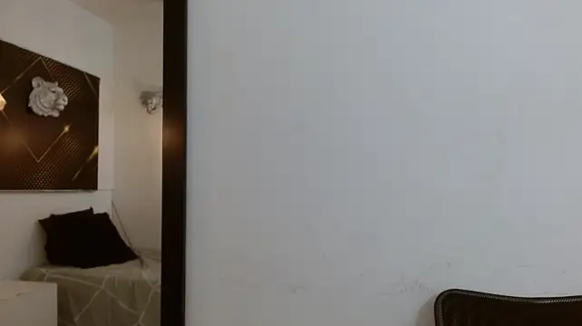 Isis_Rosse