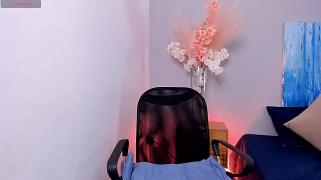Mila_lowell_