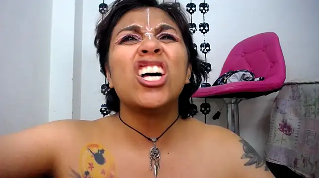 pinky_violeta