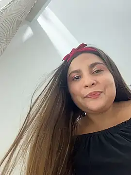 sofiafantasy live cam on StripChat