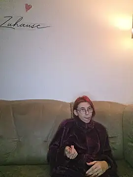 Badbitch_German_Badass webcam