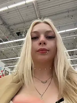 AngelinaTous