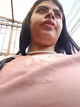 SOFIA-11_ live cam on StripChat