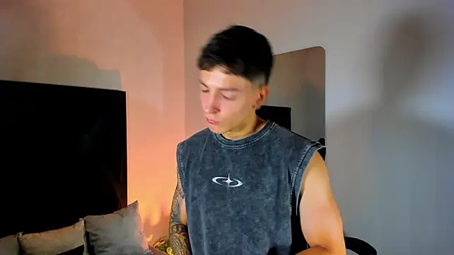 gian_rossi (M young) - 💦PLAY WITH PRE-CUM💦
