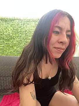 NohaBrooks_Pink live cam on StripChat