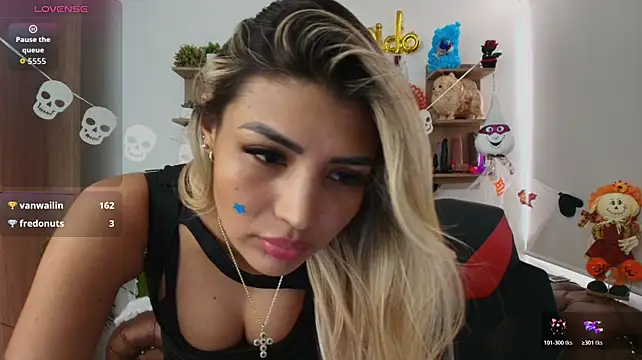 SALOOMEE__ live cam on StripChat