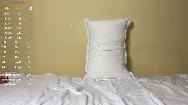 EvaNicolla live cam on StripChat