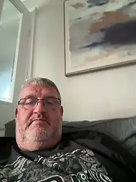 Daddystrokes4u live sex cam
