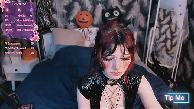 Ashley_Veil