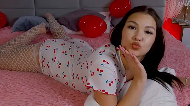 Leyla_Sparks live cam on StripChat