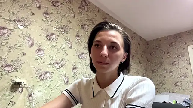 CherishArters live cam on StripChat