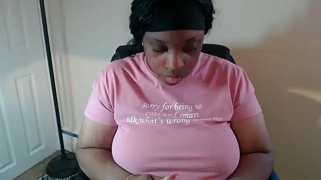 Sexymona1218 live cam on StripChat