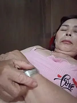Kiki_sexyy webcam