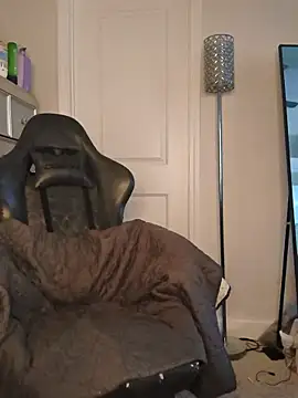 butterflybootyy
