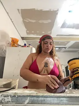 Chloe_Leaozinho webcam