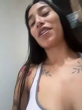 ROSIEPIXEL live cam on StripChat