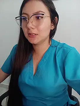 mia_nala