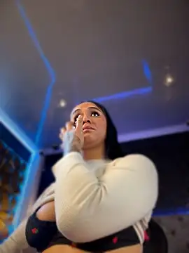 Isabella-Teen