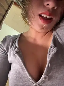 dian-sex (Ask my age) - 抢到目标的哥哥可以选择1个288tk以内的菜单或者小粉控制权15分钟