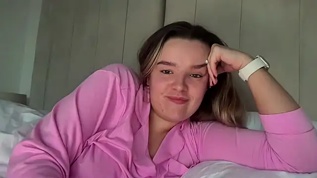 maisiesmithx