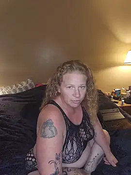 Goldiloxs82 live sex cam