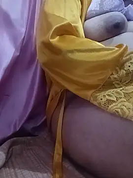 desi_Housewife1