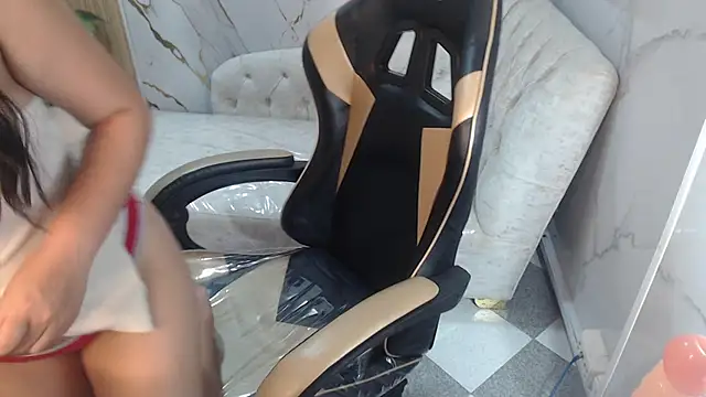 scarlett_monroe_b anime face webcam