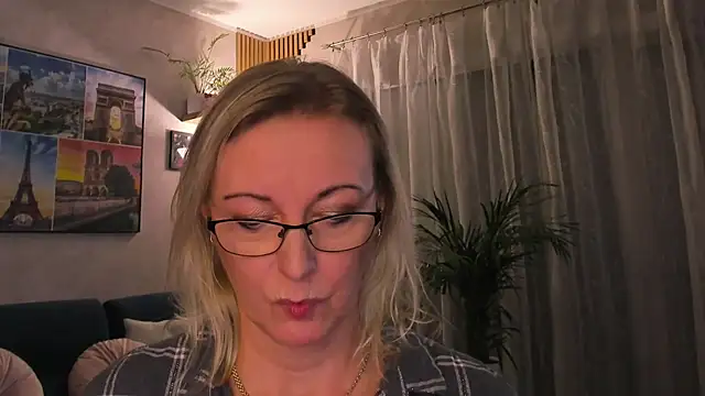 vanessa_chat
