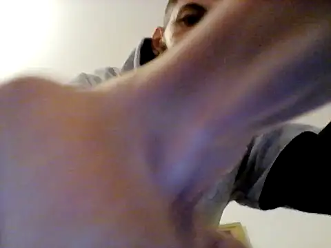Lebarbu69020 live cam on StripChat
