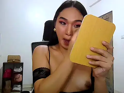 Cumslut_selena69