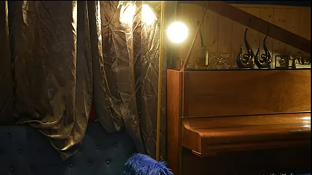 VanessaDoyle webcam
