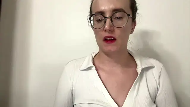 SofiaTease live cam on StripChat