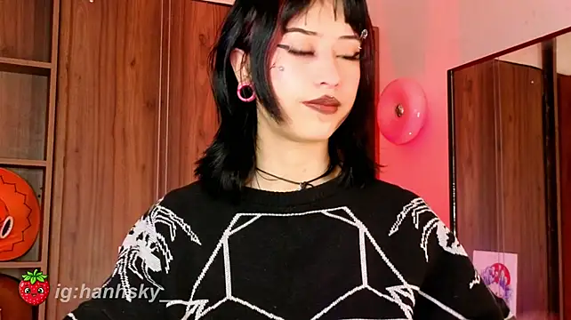 HannahSky_