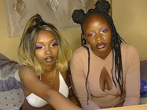 CurvyAfterDark
