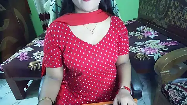 BengaliQueenStar live cam on StripChat