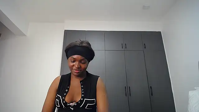 pretty_liya08 (F young) - PAY MY RENT DADDY