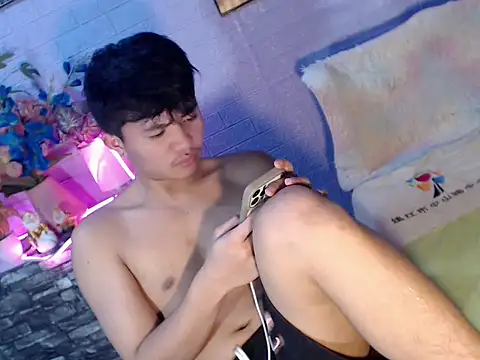 mostwantedtwink (M twink) - VIRGIN NEW