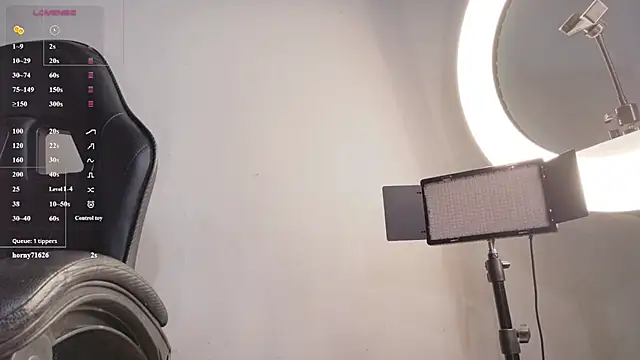miia_stonne (F young) - Caress and open my ass in your face 🍑