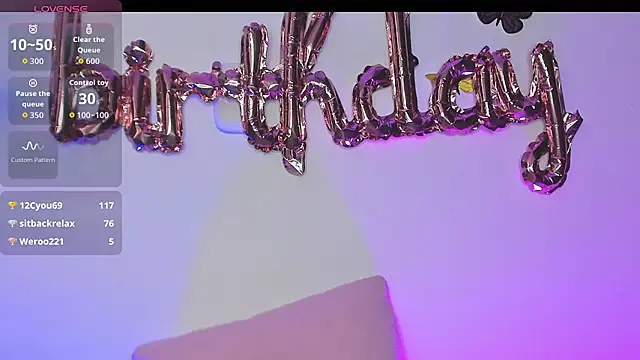 charlottekiss99 webcam